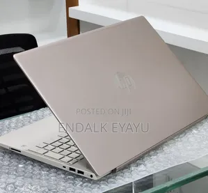 New Laptop HP Pavilion 15 8GB Intel Core i5 SSD 512GB