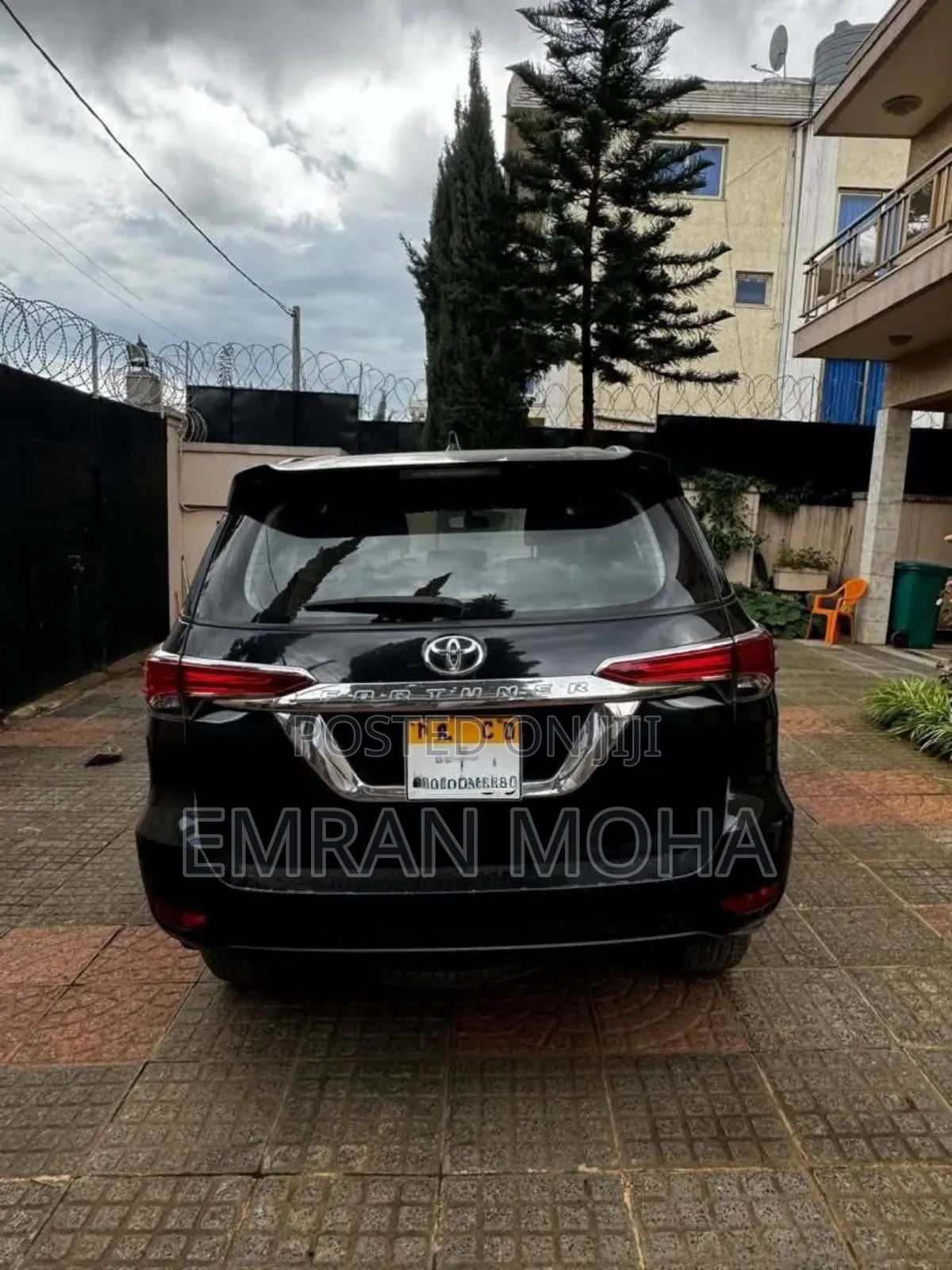 Toyota Fortuner 2022 Black