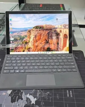 New Laptop Microsoft Surface Pro 7+ 16GB Intel Core i7 SSD 512GB