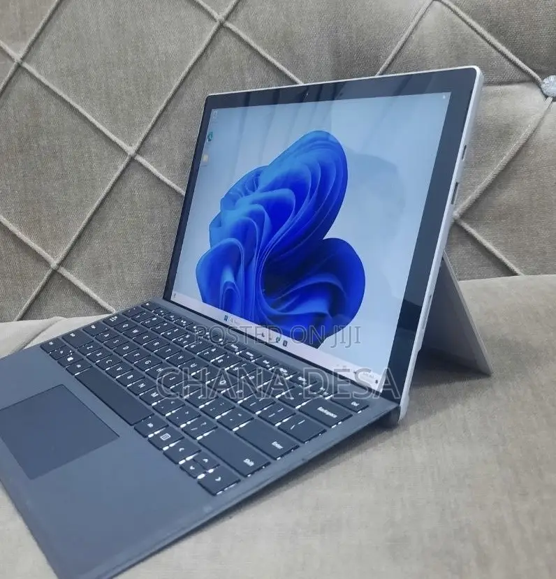New Laptop Microsoft Surface Pro 7 16GB Intel Core i7 SSD 512GB