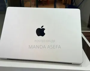 New Laptop Apple MacBook Air 2024 M3 15-inch 24GB Apple M3 SSD 512GB