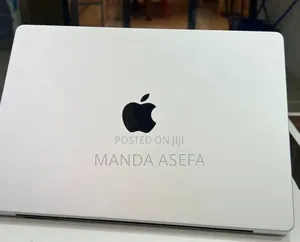 New Laptop Apple MacBook Air 2024 M3 15-inch 24GB Apple M3 SSD 512GB