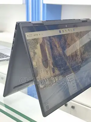 New Laptop HP Envy X360 8GB AMD Ryzen 7 SSD 256GB
