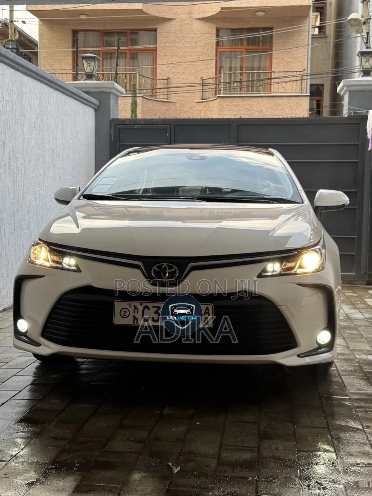 Toyota Corolla 2022 White