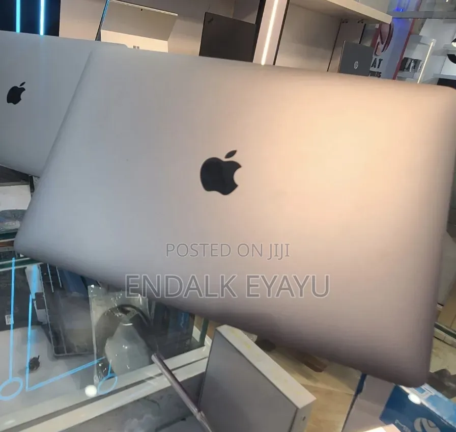 New Laptop Apple MacBook Air 2020 M1 16GB Apple M1 SSD 256GB