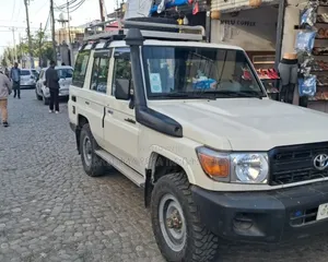 Toyota Land Cruiser 2020 Off white