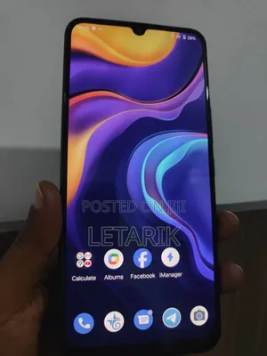 Vivo V23 128 GB