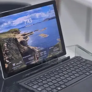 New Laptop Microsoft Surface Pro 4 8GB Intel Core i5 SSD 256GB