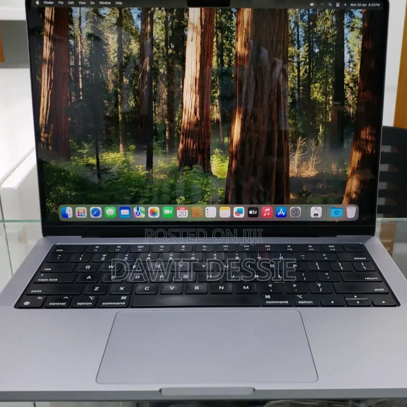 New Laptop Apple MacBook Pro M1 16GB Apple M1 Pro SSD 512GB