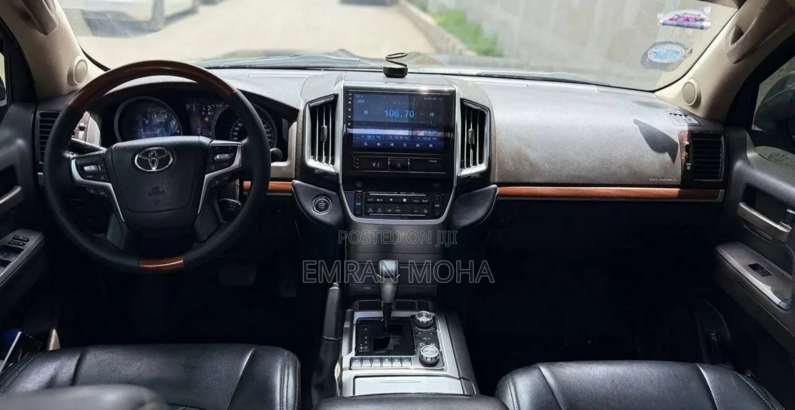 Toyota Land Cruiser 2011 Black