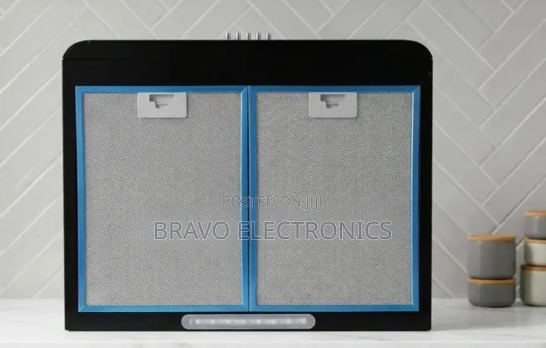 Kitchen Saker 60*60 - Sleek Black Ventilation System