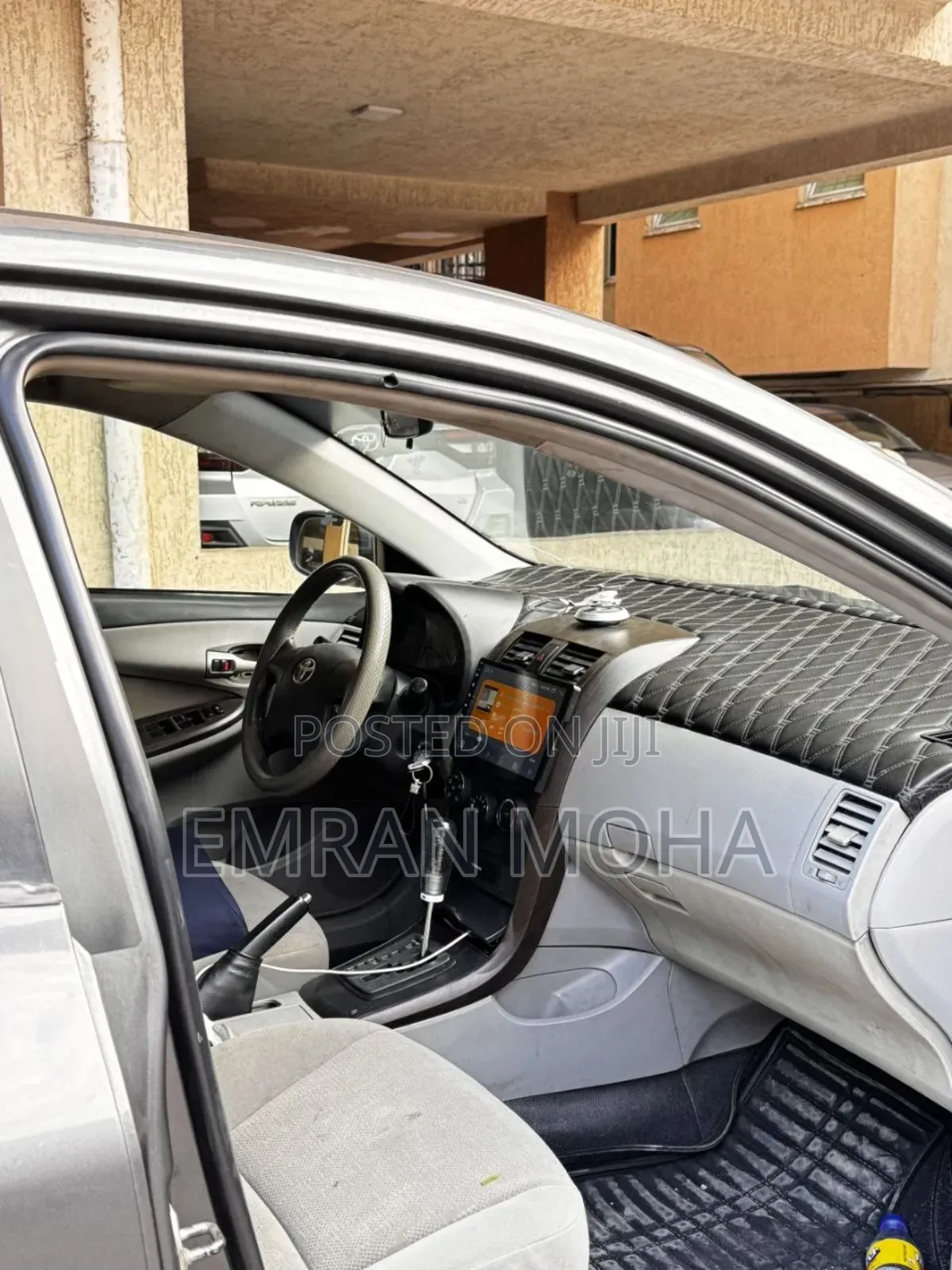 Toyota Corolla 2012 Gray