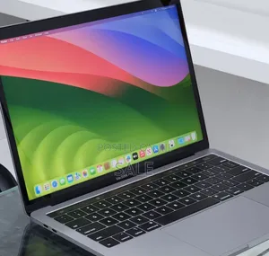 New Laptop Apple MacBook Pro 2019 16GB Intel Core i7 SSD 256GB