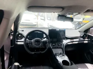 New BYD E2 43 kWh 94 hp FWD 2024 Blue