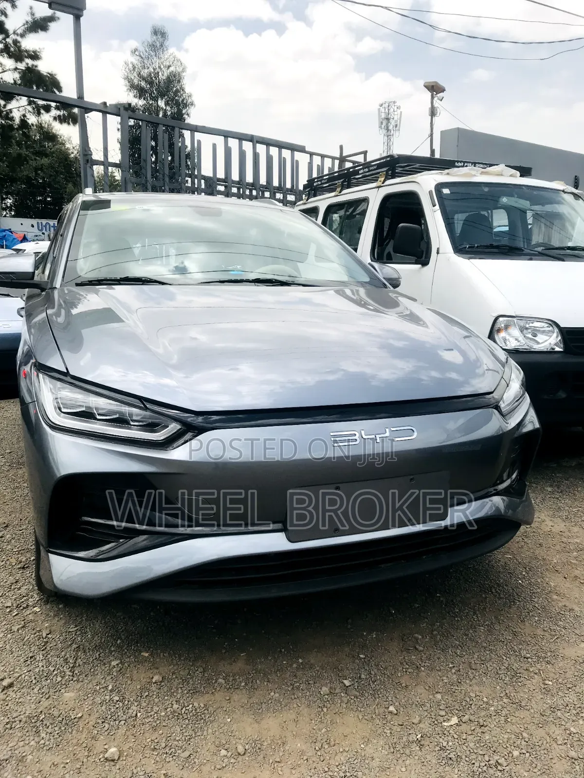 New BYD E2 43 kWh 94 hp FWD 2024 Blue