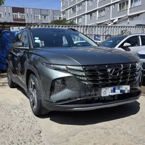 Hyundai Tucson 2022 Silver