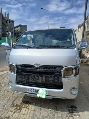 Toyota HiAce 2007 Silver