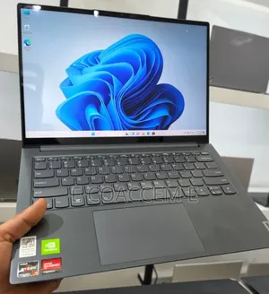 New Laptop Lenovo Yoga 3 16GB AMD Ryzen 7 SSD 512GB