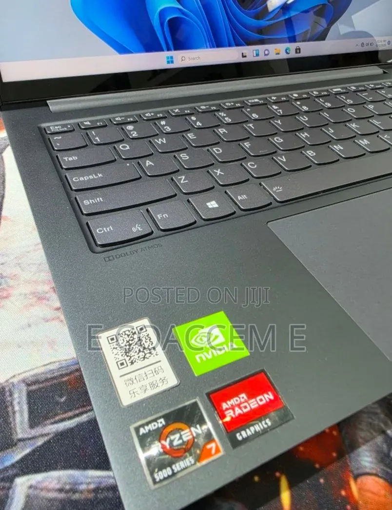 New Laptop Lenovo Yoga 3 16GB AMD Ryzen 7 SSD 512GB