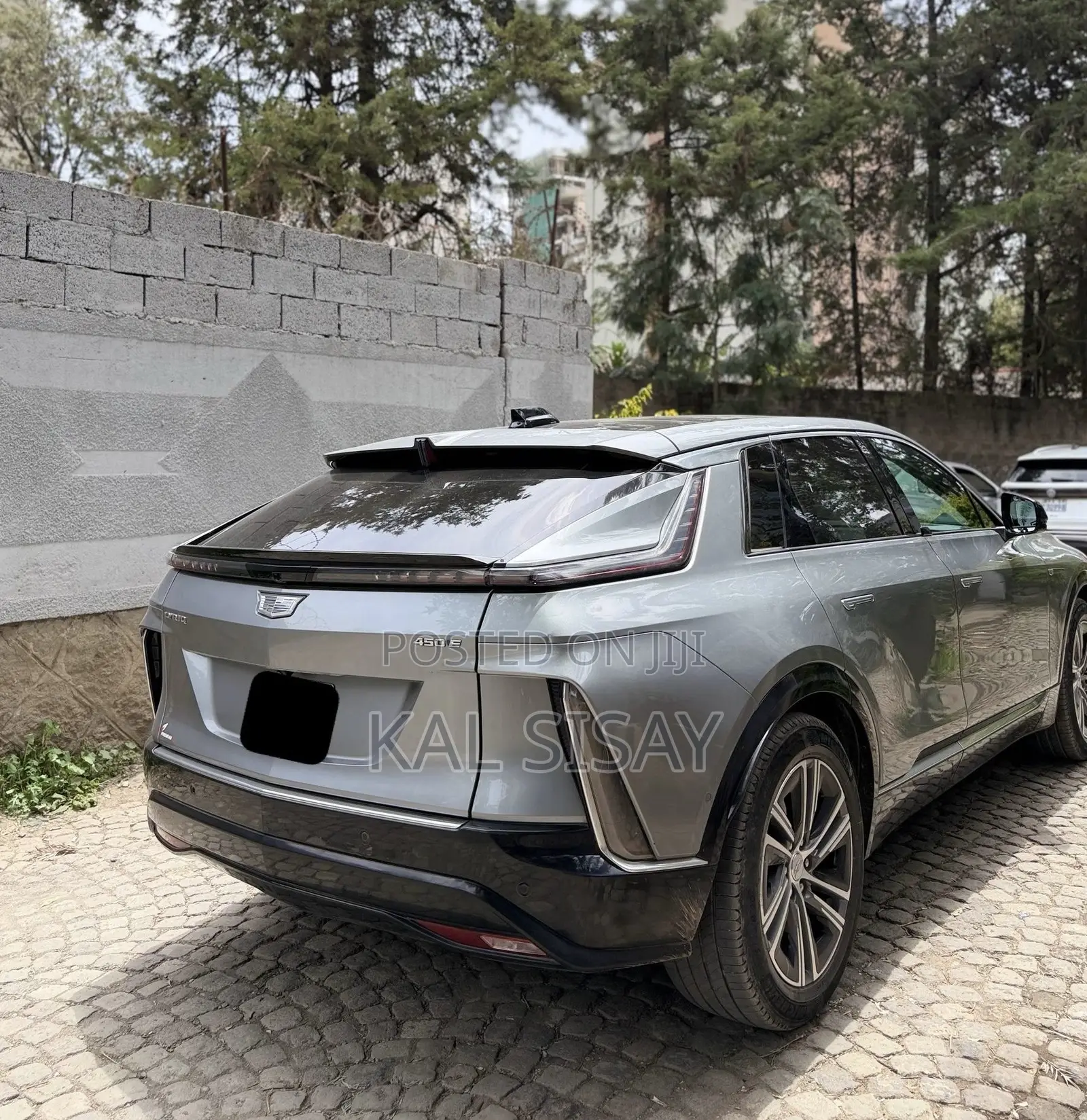 Cadillac Lyriq 2023 Silver