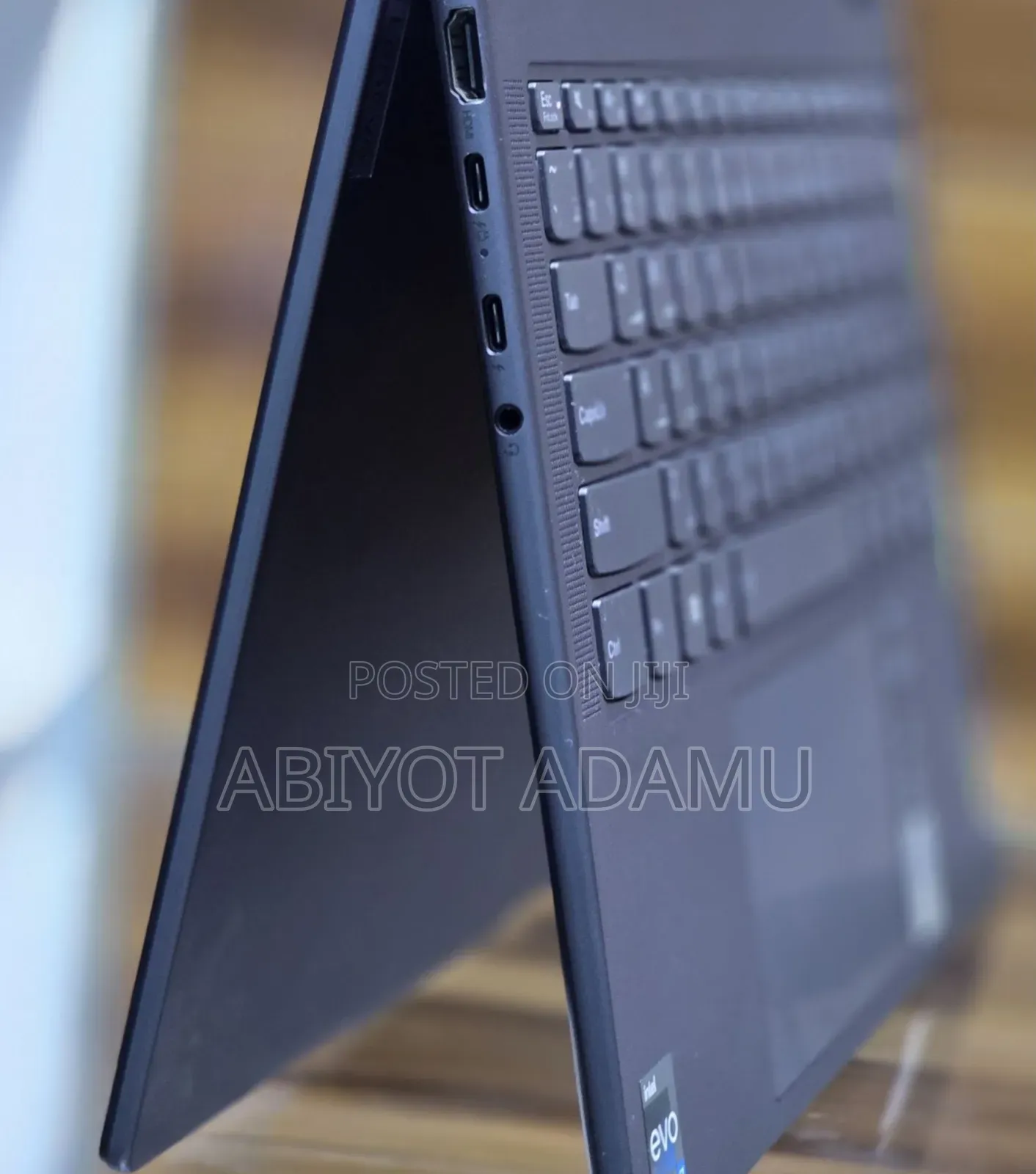 New Laptop Lenovo Yoga 7i 16GB Intel Core i7 SSD 512GB