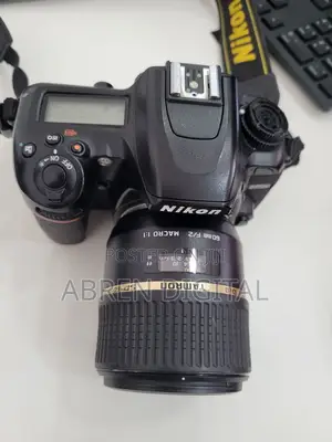 Nikon D7500