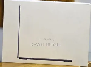 New Laptop Apple MacBook Air 2026 M5 13-inch 16GB Apple M5 SSD 512GB
