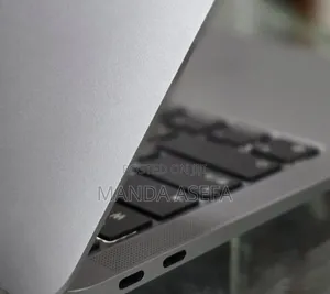 New Laptop Apple MacBook Air 8GB Apple M1 SSD 256GB