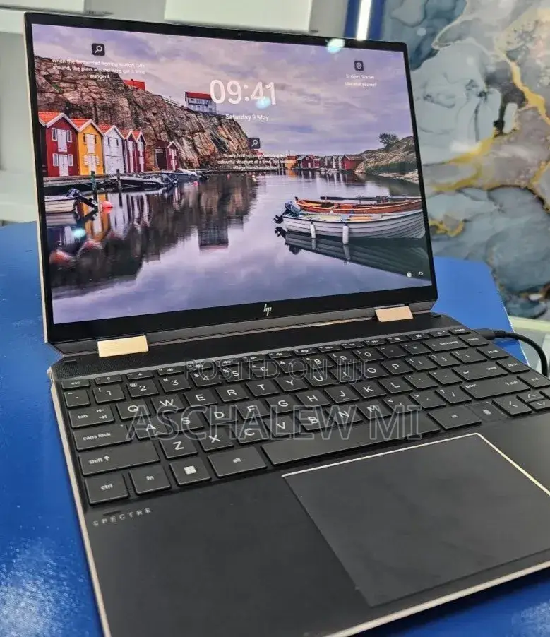 New Laptop HP Spectre X360 16GB Intel Core i7 SSD 512GB