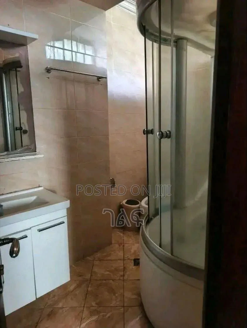 2bdrm Apartment in አያት ቦሌ በሻሌ ሰንሻይን, Bole for sale