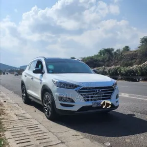 Hyundai Tucson 2020 White