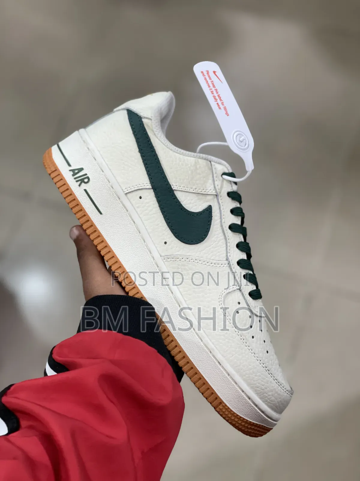 Essential Nike Air Force 1: Timeless Colorway