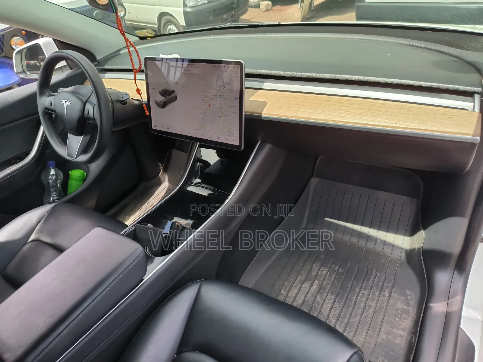 Tesla Model 3 2022 White