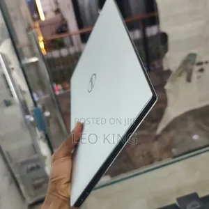 New Laptop Dell XPS 13 16GB Intel Core i7 SSD 512GB