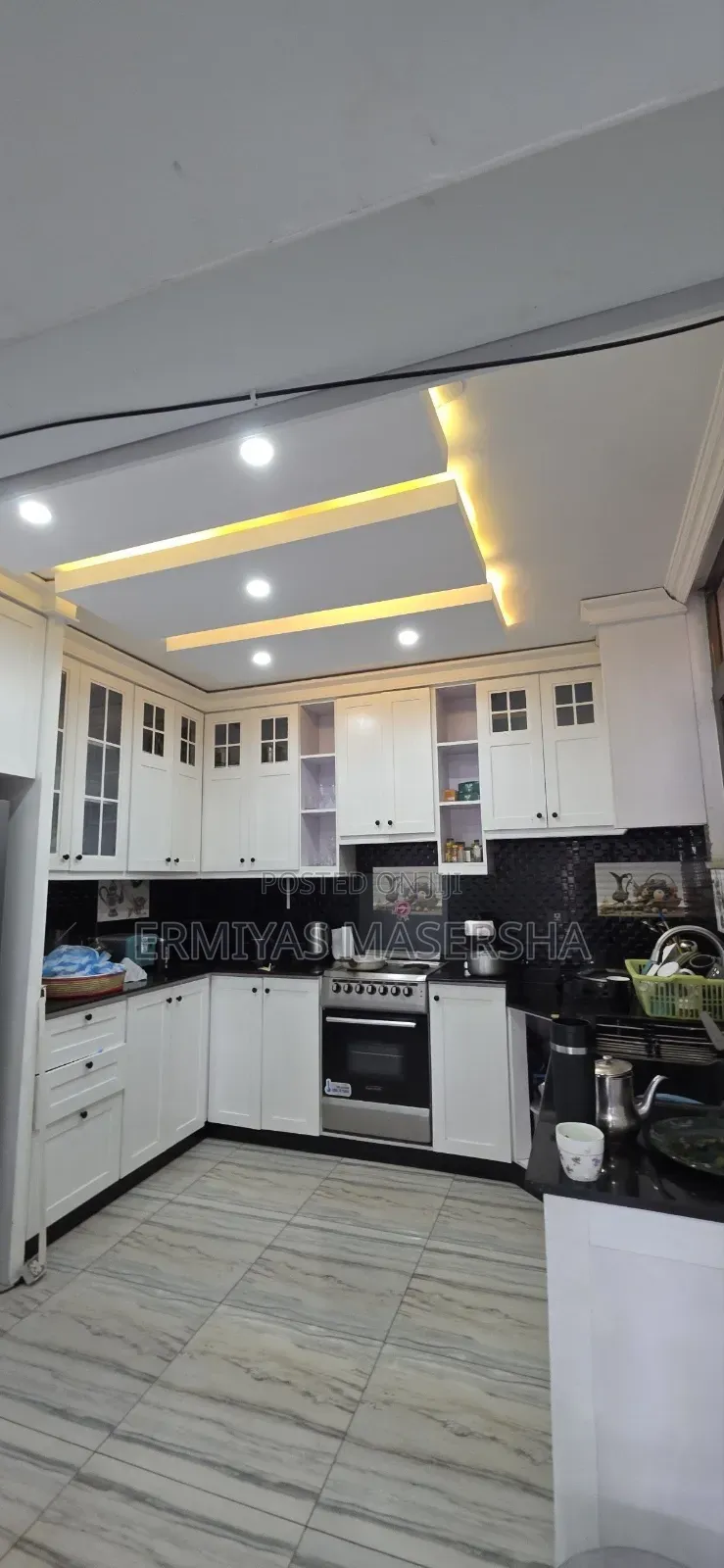 Furnished 3bdrm Apartment in Yeka for sale