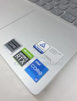 New Laptop Dell Inspiron 15 16GB Intel Core i5 SSD 512GB