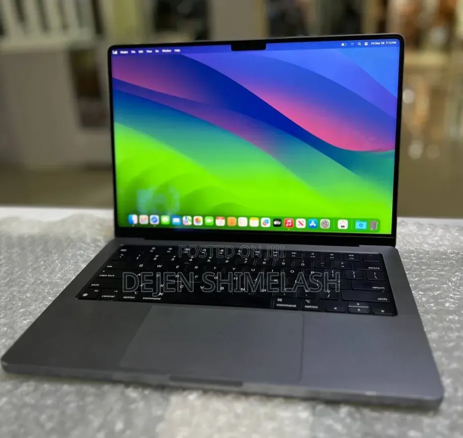 New Laptop Apple MacBook Pro 2021 M1 16GB Apple M1 Pro SSD 512GB