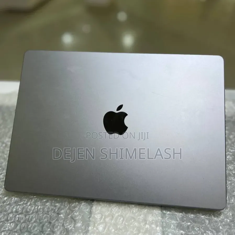 New Laptop Apple MacBook Pro 2021 M1 16GB Apple M1 Pro SSD 512GB