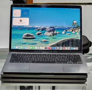New Laptop Apple MacBook Pro M1 8GB Intel Core i5 SSD 256GB