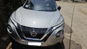 Nissan Juke 2022 Silver