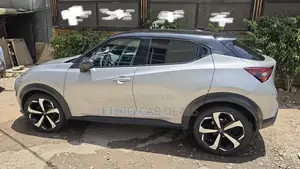 Nissan Juke 2022 Silver