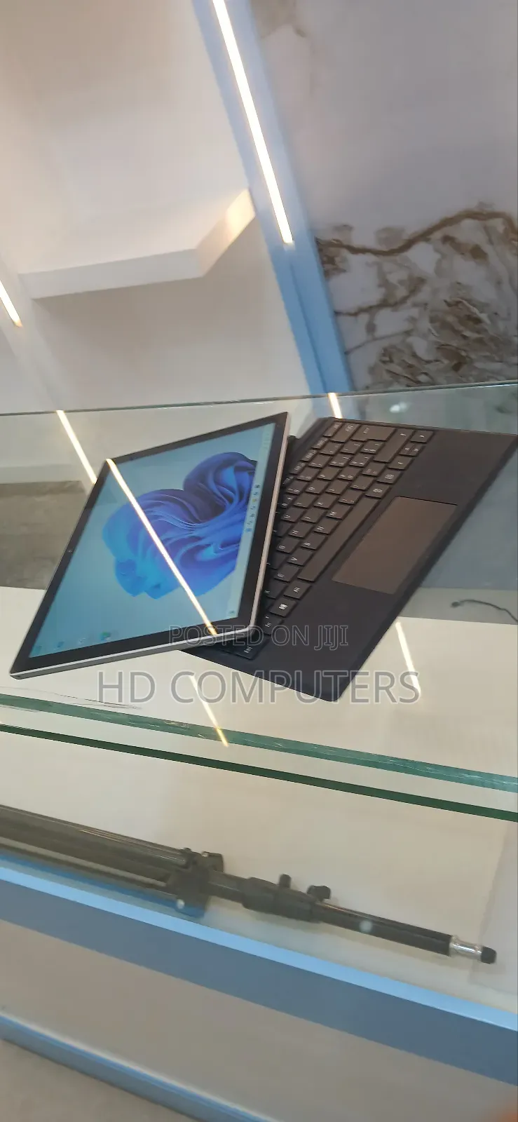 New Laptop Microsoft Surface Pro 7 8GB Intel Core i5 SSD 256GB