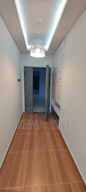 3bdrm Apartment in ሳር ቤት, Lideta for sale