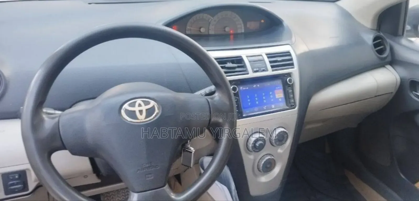 Toyota Yaris 2008 Gray