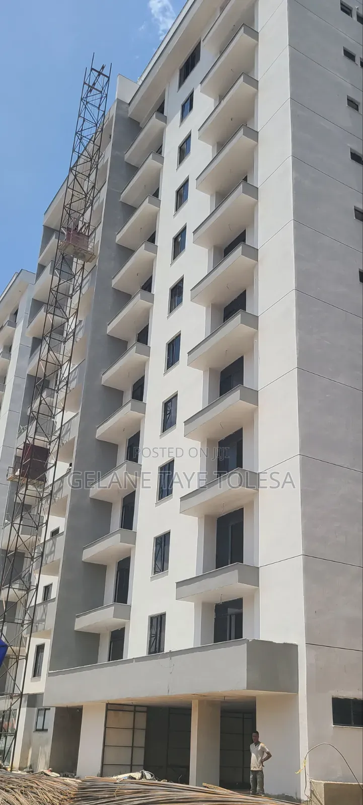 4bdrm Apartment in Bole for sale