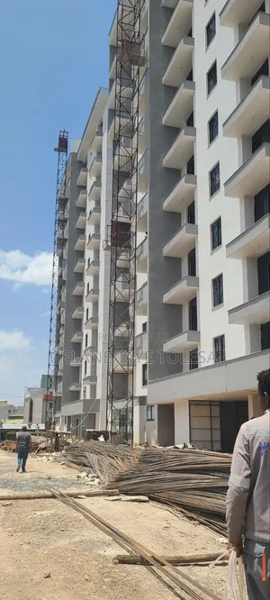 4bdrm Apartment in Bole for sale