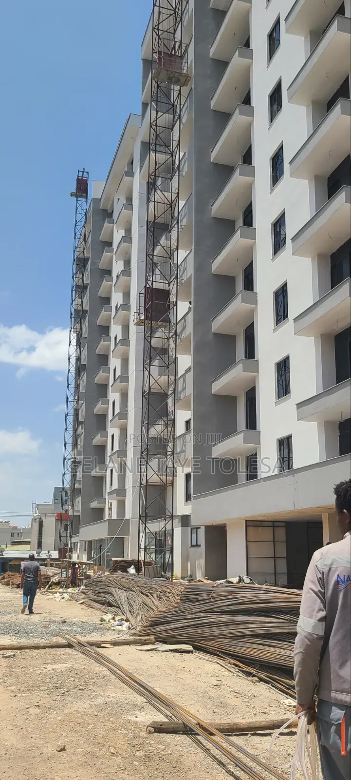 4bdrm Apartment in Bole for sale