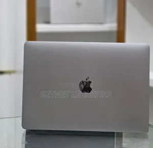 New Laptop Apple MacBook Air 2020 M1 8GB Apple M1 SSD 256GB