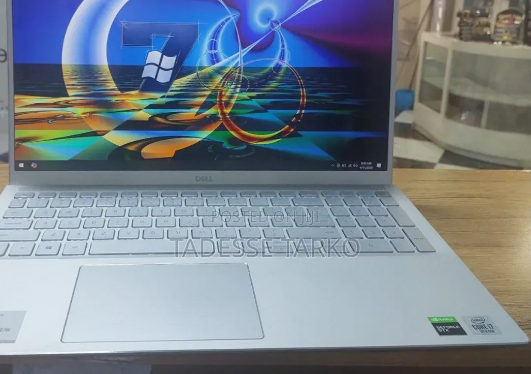 New Laptop Dell Inspiron 15 3555 16GB Intel Core i7 SSD 512GB