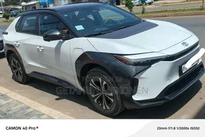 Toyota bZ4X 2024 White